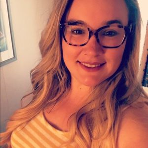 Meet your Posher, Lindsey